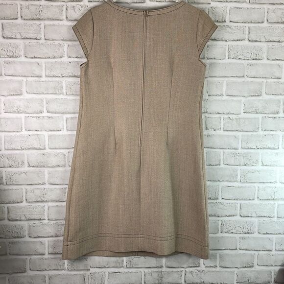 Karin Stevens Dress Cap Sleeve Tan with Zip Pockets Scoop Neck Size 10 - Picture 2 of 8